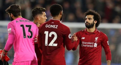 "نفس موقفه من صلاح".. ليفربول يرفض بيع جو جوميز إلى الاتحاد